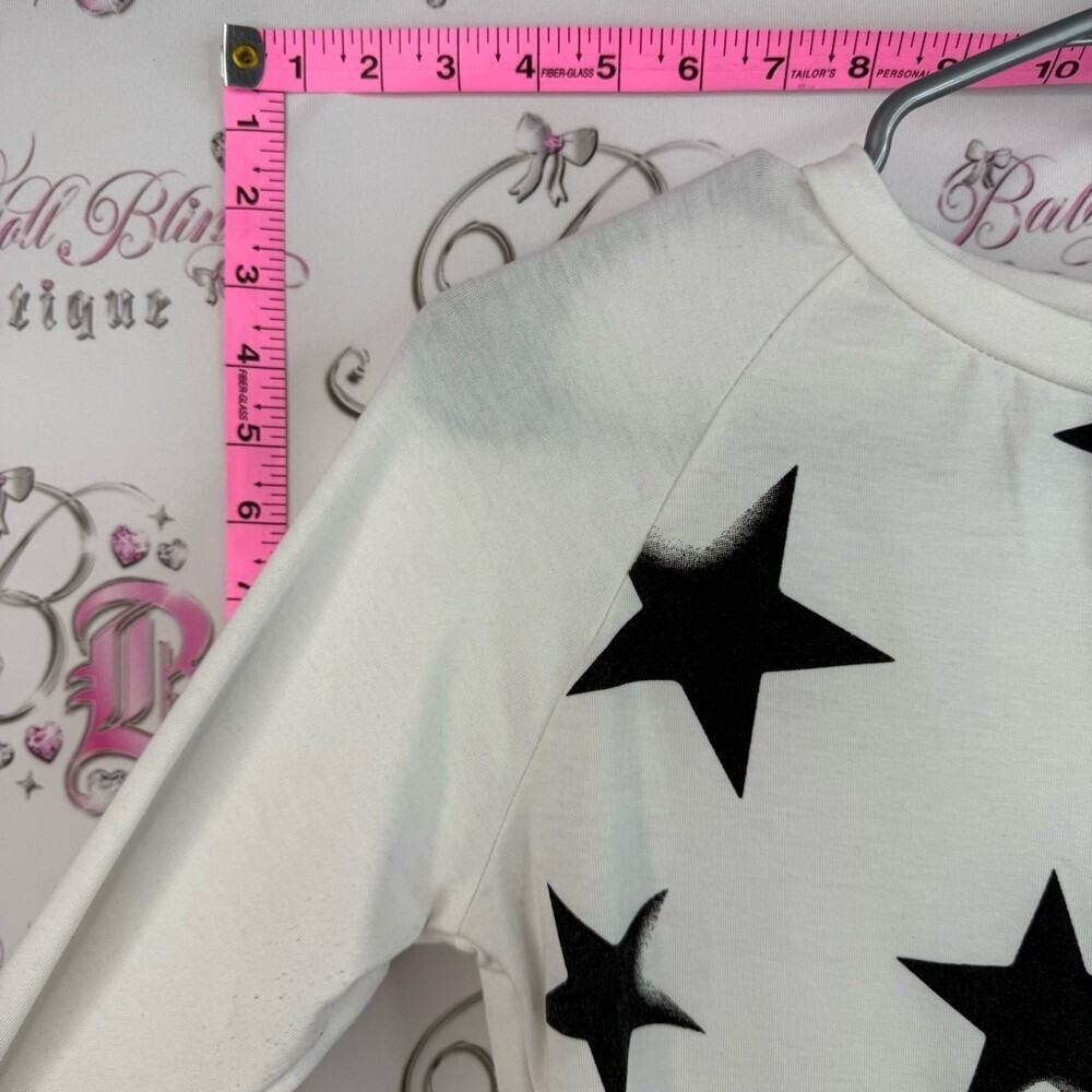 Long sleeve star shirt Women's Long-Sleeve Star Print Top - White/Black - Picture 7 of 11